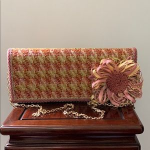 Charming Lorren Bell pink tweed clutch